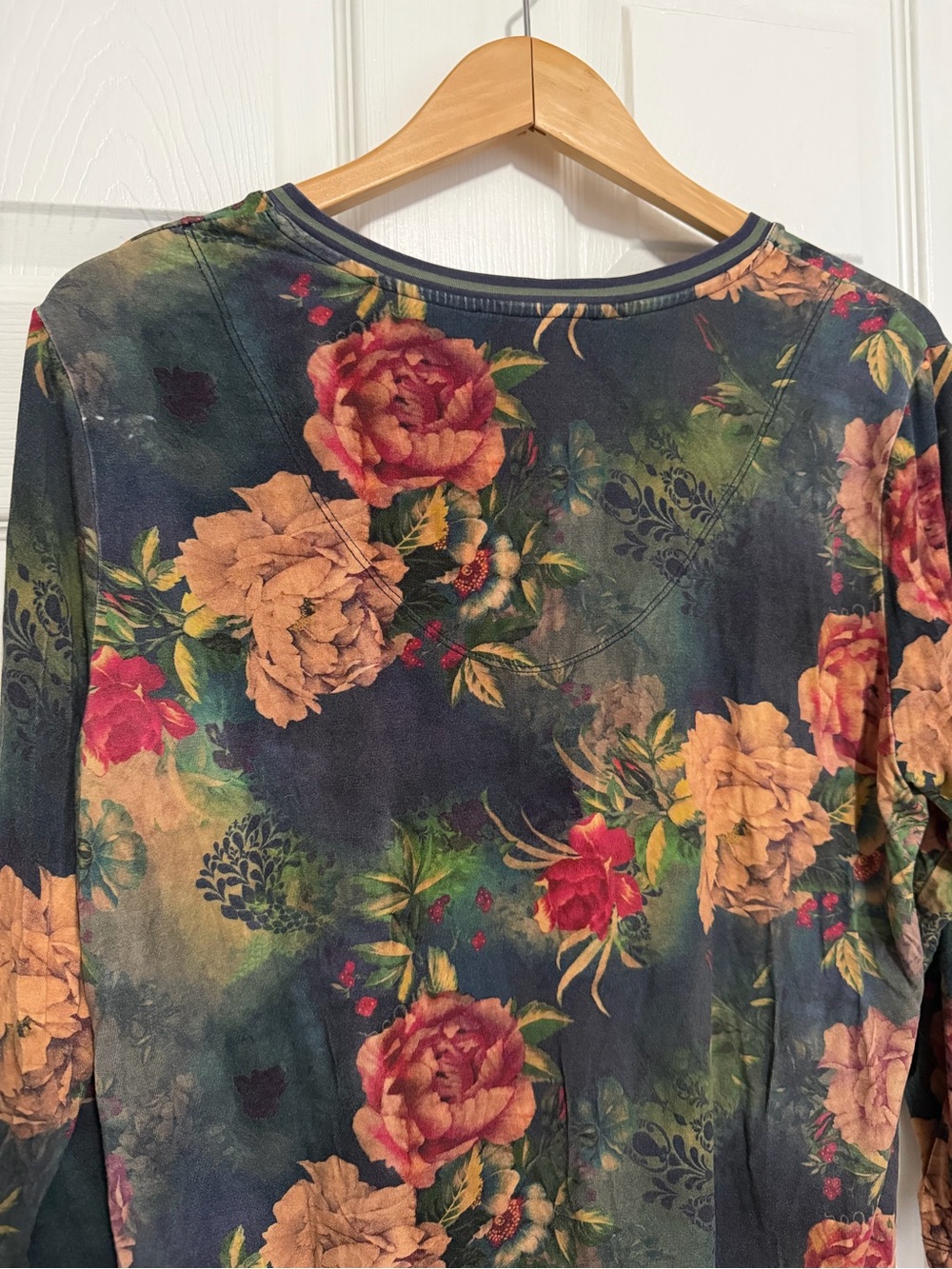 Johnny Was The Janie Favorite 3/4 Sleeve V-Neck Tee Top Catalina Floral Boho L - Picture 5 of 8